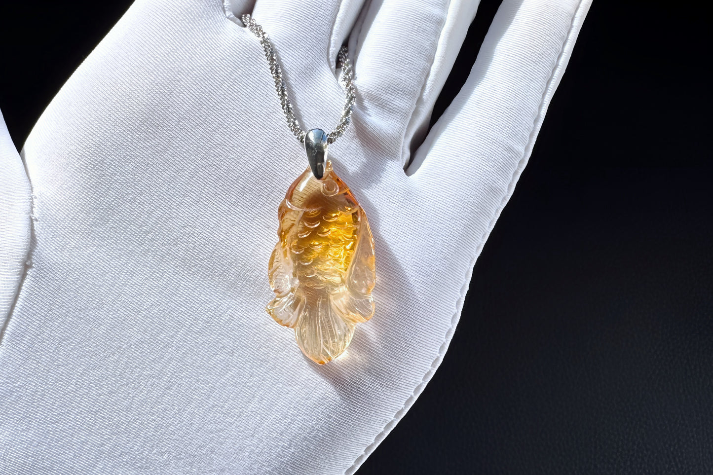 Certified Gem Grade Brazilian Citrine Hand Carved Fish Pendant, Citrine Fish Necklace, 天然极品巴西黄手工精雕小鱼吊坠