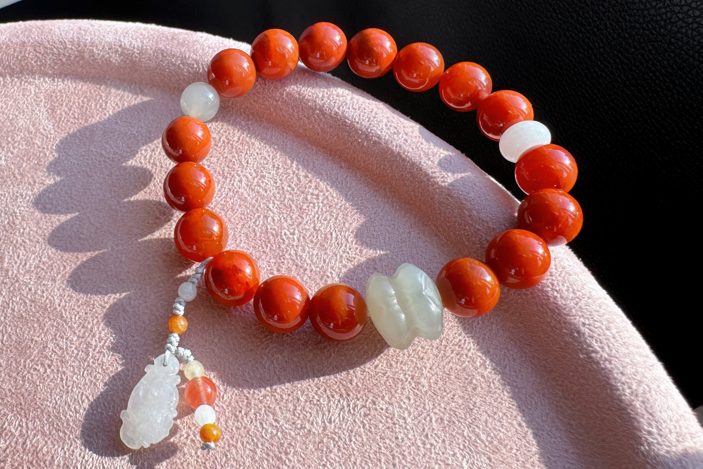 Natural High Grade Nanhong Agate Beaded Bracelet, Bracelet made with Nanhong, Nephrite, jadeite jade, 天然南红玛瑙瓦西锦红圆珠手串搭配和田玉并蒂莲A货翡翠如意