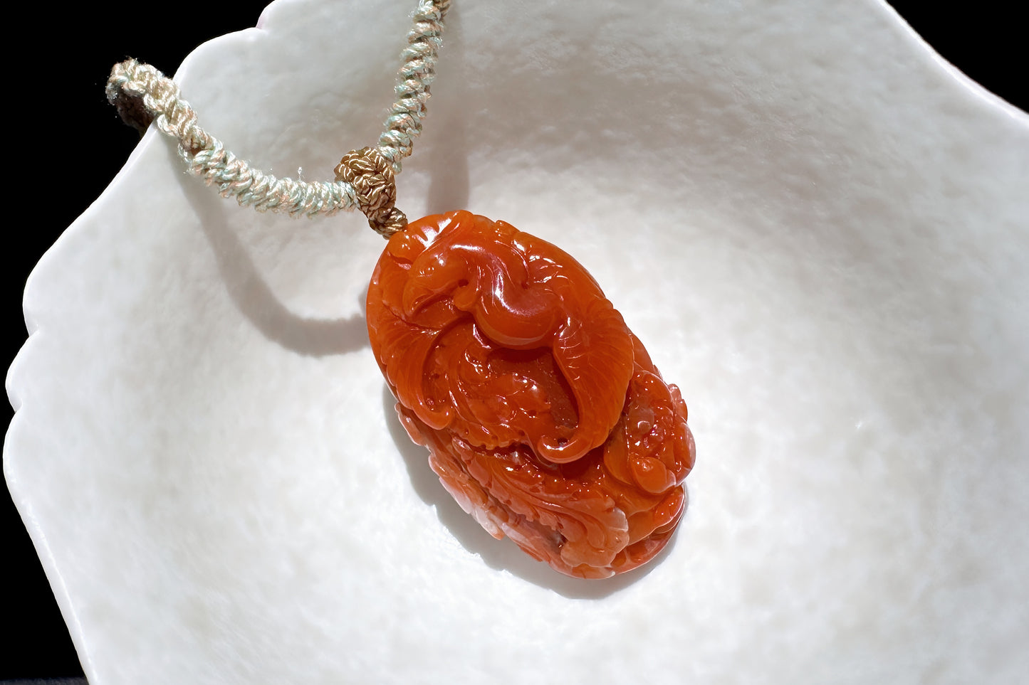 Certified Natural Baoshan Nanhong Agate in Red and White Material, Hand Carved Nanhong South Red Agate Phoenix Pendant, 天然保山南红玛瑙手工精雕凤凰吊坠