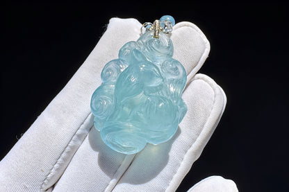 Natural High Grade Icy Aquamarine Nine Tailed Fox Pendant, Hand Carved Aquamarine, March Birthstone Fox Pendant, 天然精品海蓝宝手工精雕九尾狐吊坠