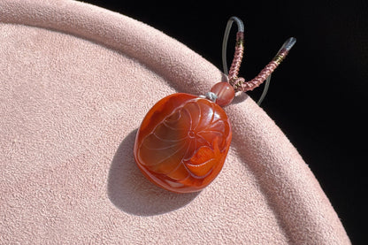 Natural Nanhong Agate Hand Carved Butterfly and Peony Pendant, Chinese South Red Agate Necklace, 天然川料南红手工精雕蝶恋花吊坠
