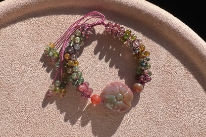 Natural Tourmaline Braided Bracelet with Carved Yanyuan Origin Agate Flower Charm, Yan-yuan and Tourmaline Bracelet, 天然手编碧玺小米珠手链搭配盐源花牌