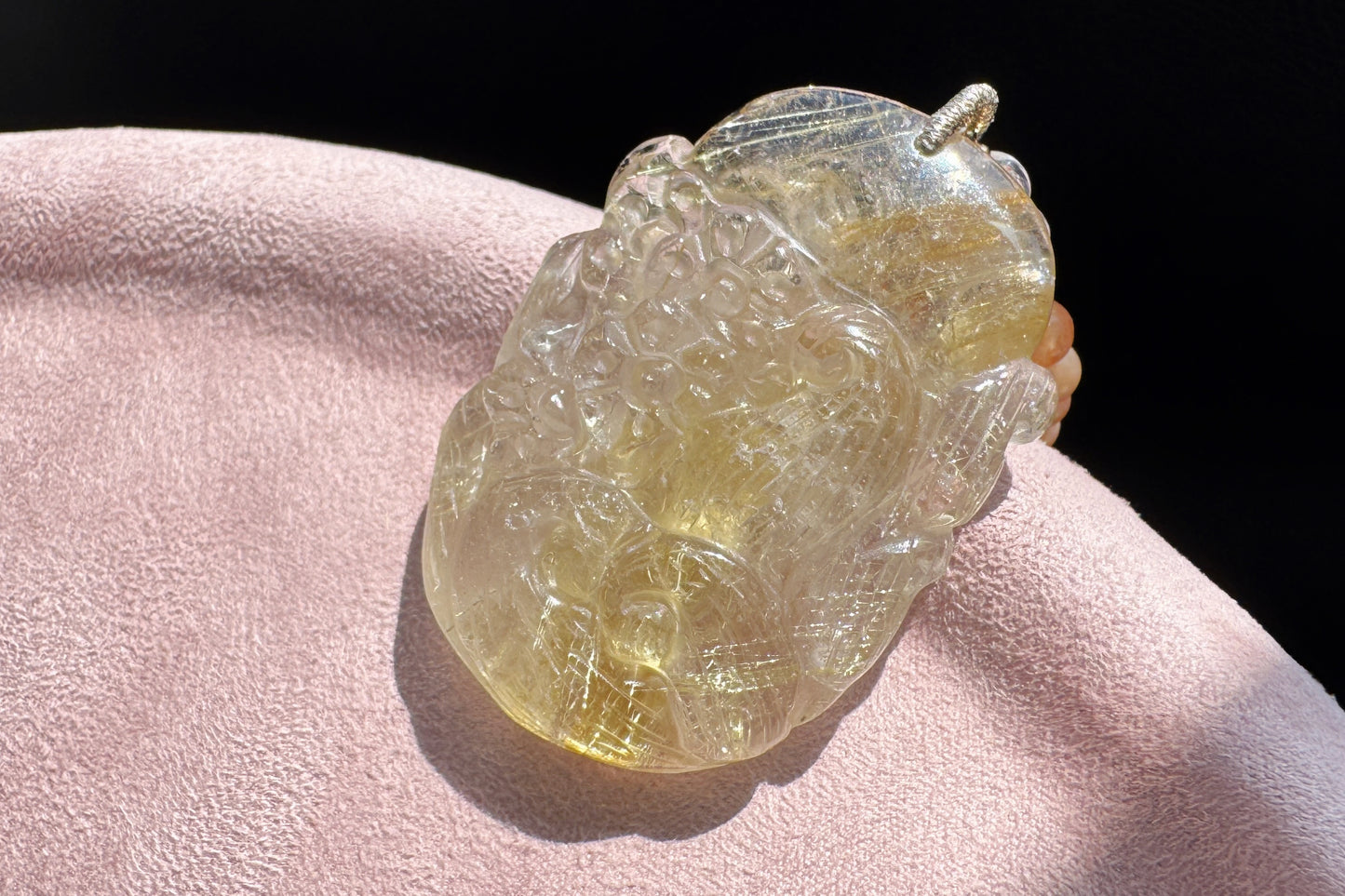Natural Golden Rutile Quartz Hand Carved Nine Tailed Fox Pendant, Gold Rutilated Quartz Fox Pendant Necklace, 天然茶体金发晶手工精雕九尾狐吊坠