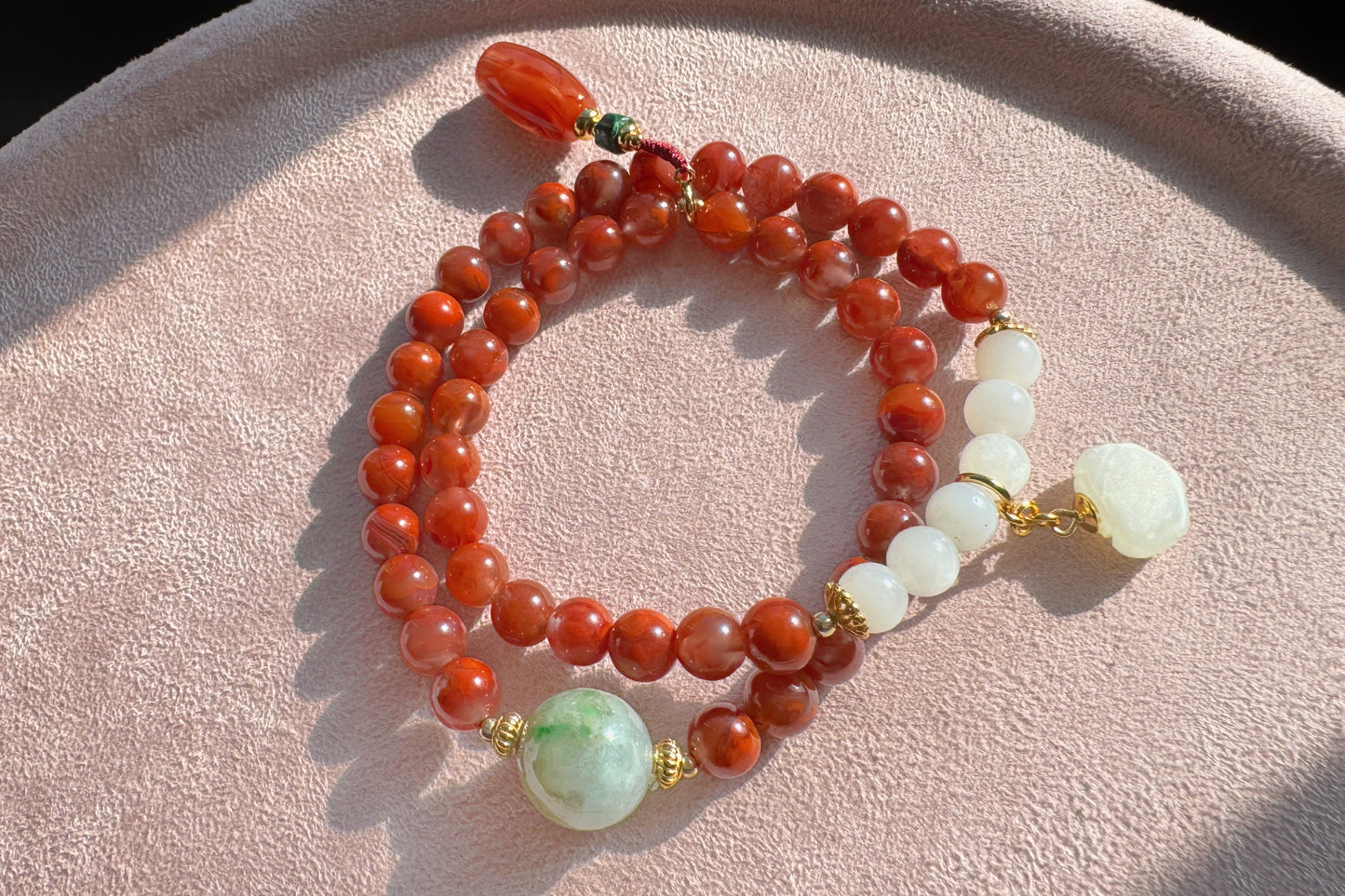 Natural Nanhong Southern Red Agate Design Bracelet, Nanhong Agate Bracelet with Jadeite Jade and White Nephrite, 天然原创南红设计手串搭配乌鸡翡翠和田白玉