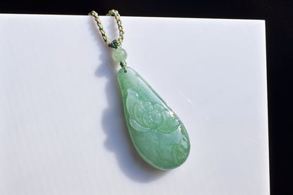 Certified Natural Grade A Jadeite Jade Pendant, Carved Jade Lotus Flower Pendant, 天然缅甸A货翡翠老坑冰晴绿随形荷花吊坠