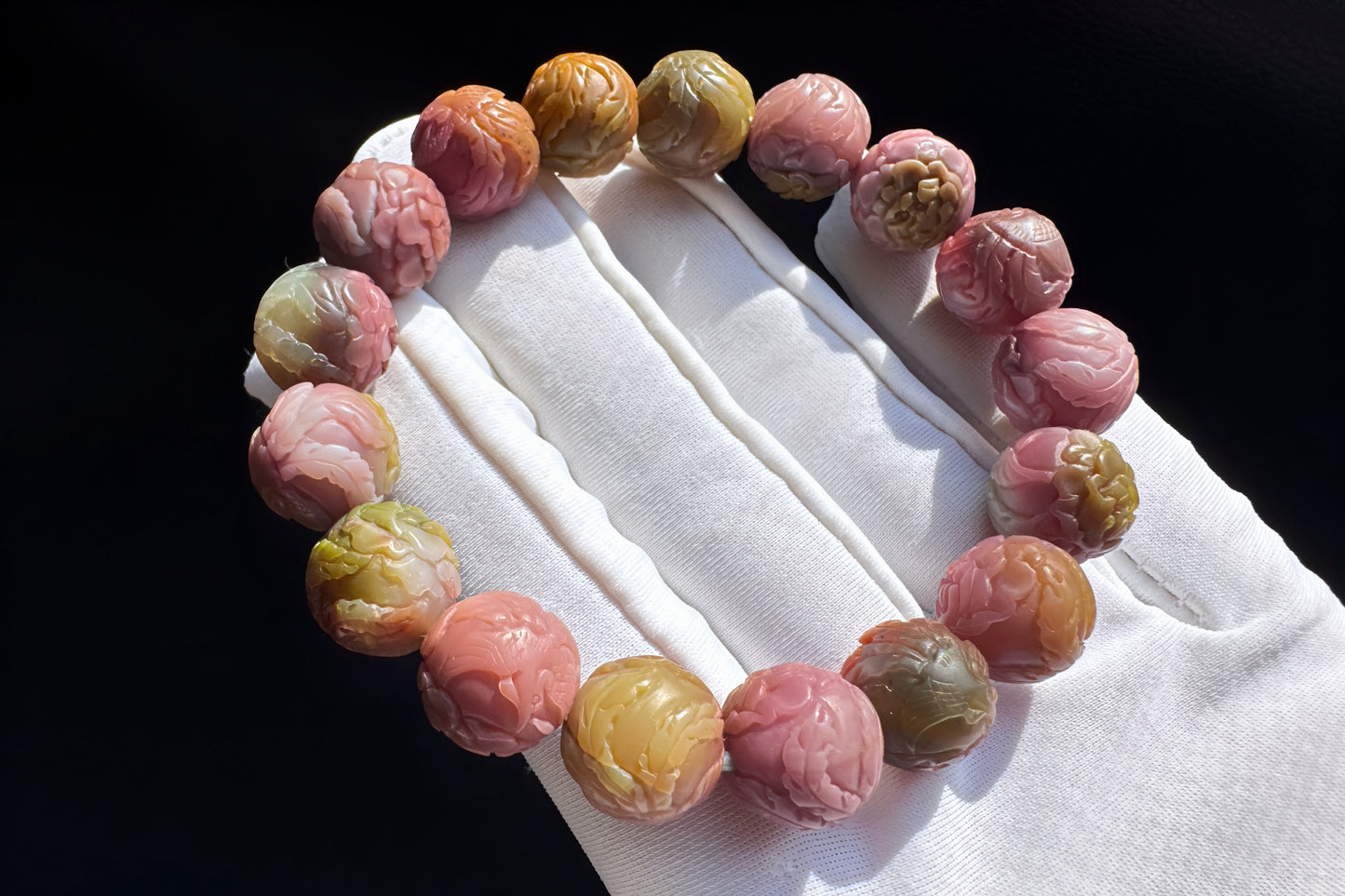 Top Grade Genuine Yanyuan Origin Agate Carved Phoenix and Peony Bracelet, Yan-yuan Bracelet, 天然原矿盐源玛瑙雕刻凤穿牡丹手串满色满肉的高货