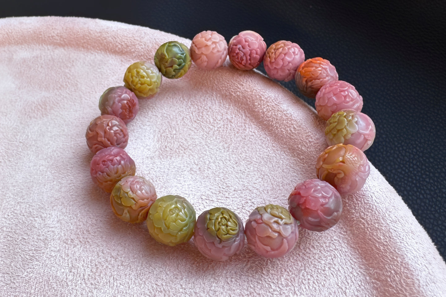 Top Grade Genuine Yanyuan Origin Agate Carved Phoenix and Peony Bracelet, Yan-yuan Bracelet, 天然原矿盐源玛瑙雕刻凤穿牡丹手串满色满肉的高货