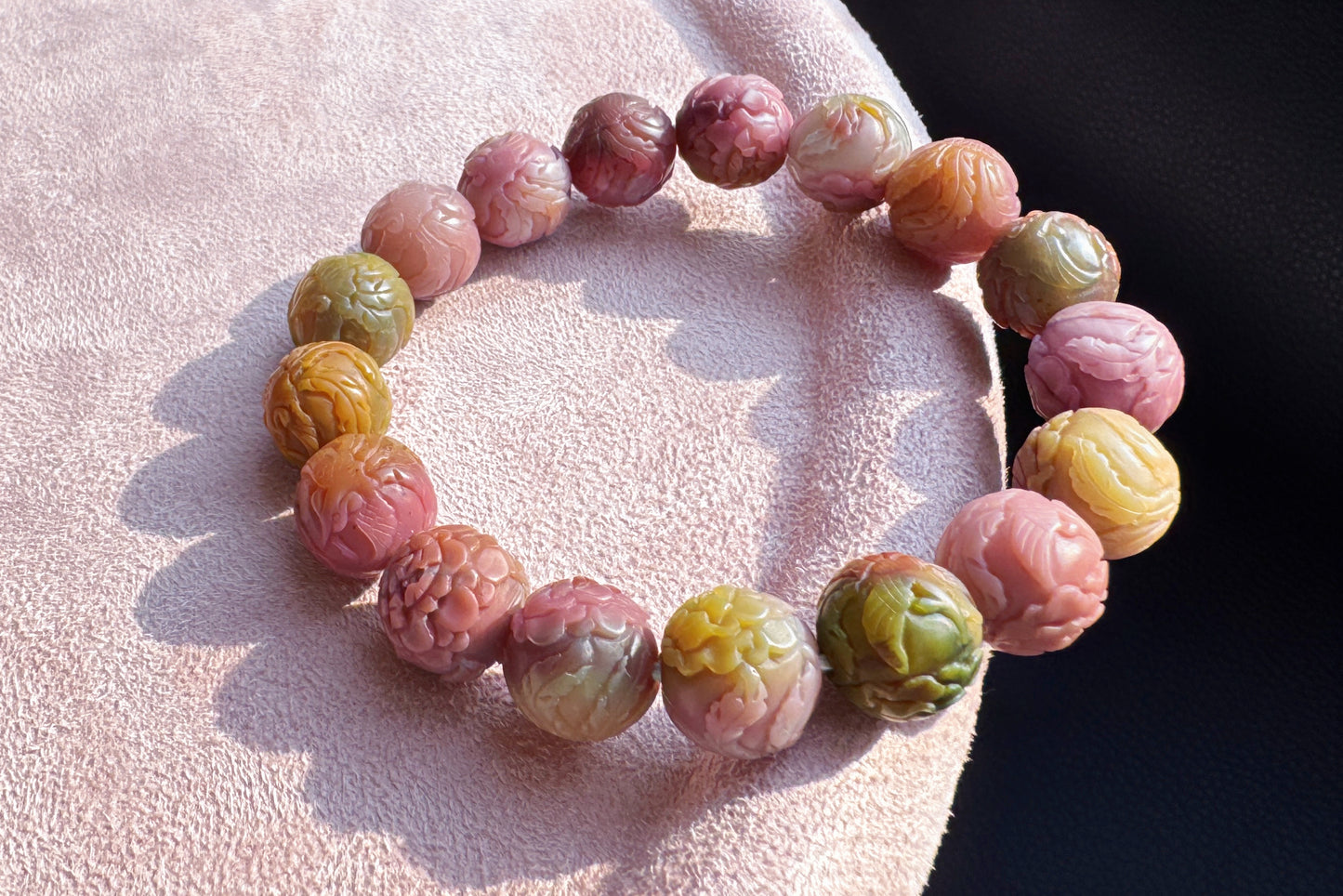 Top Grade Genuine Yanyuan Origin Agate Carved Phoenix and Peony Bracelet, Yan-yuan Bracelet, 天然原矿盐源玛瑙雕刻凤穿牡丹手串满色满肉的高货