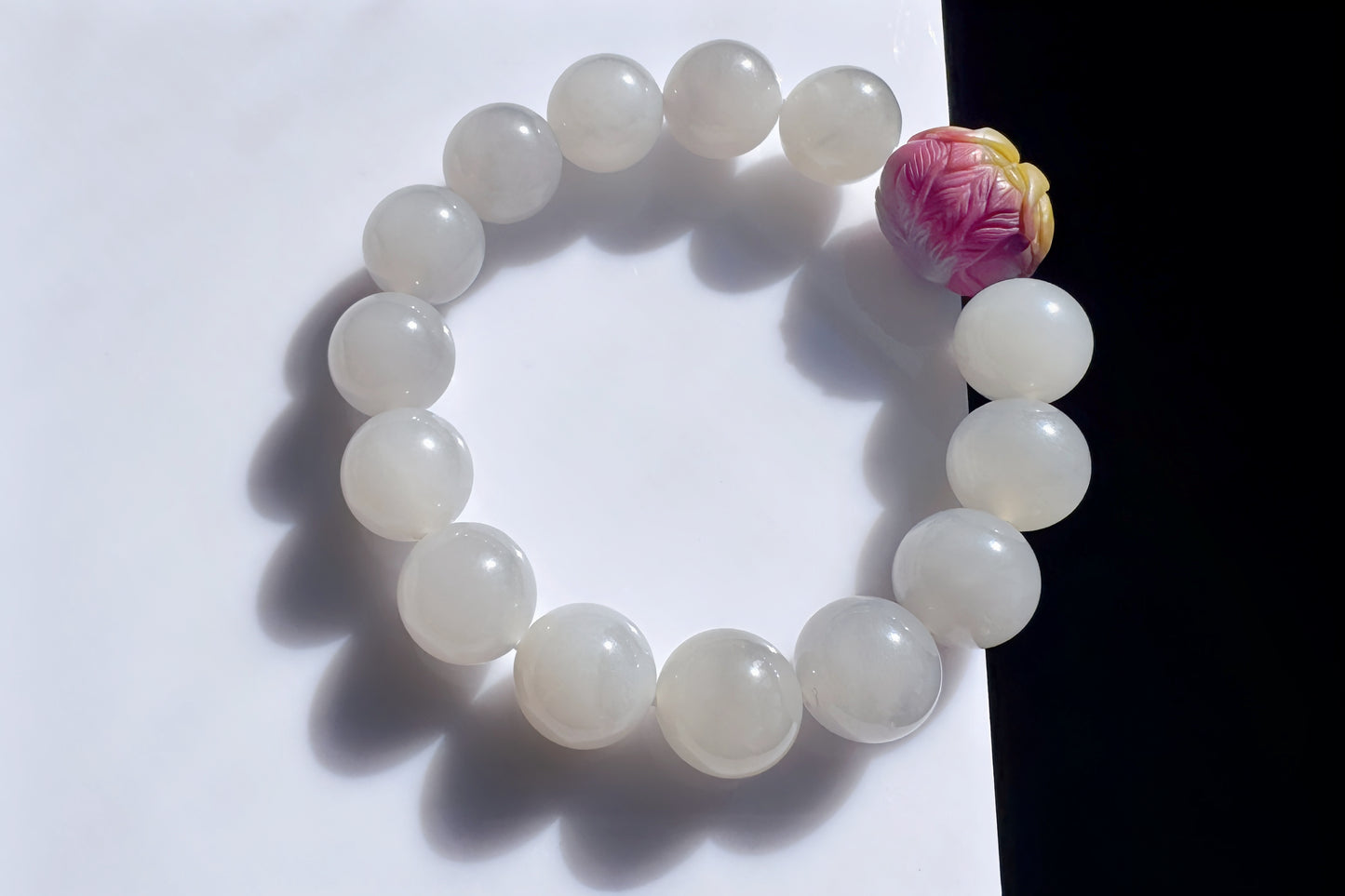 11.5mm Natural Light Gray Hetian Nephrite Jade Bracelet with Yanyuan Origin Agate Hand Carved Lotus and Phoenix Bead, 天然青海料烟灰和田玉手串搭配原矿盐源玛瑙荷花凤凰