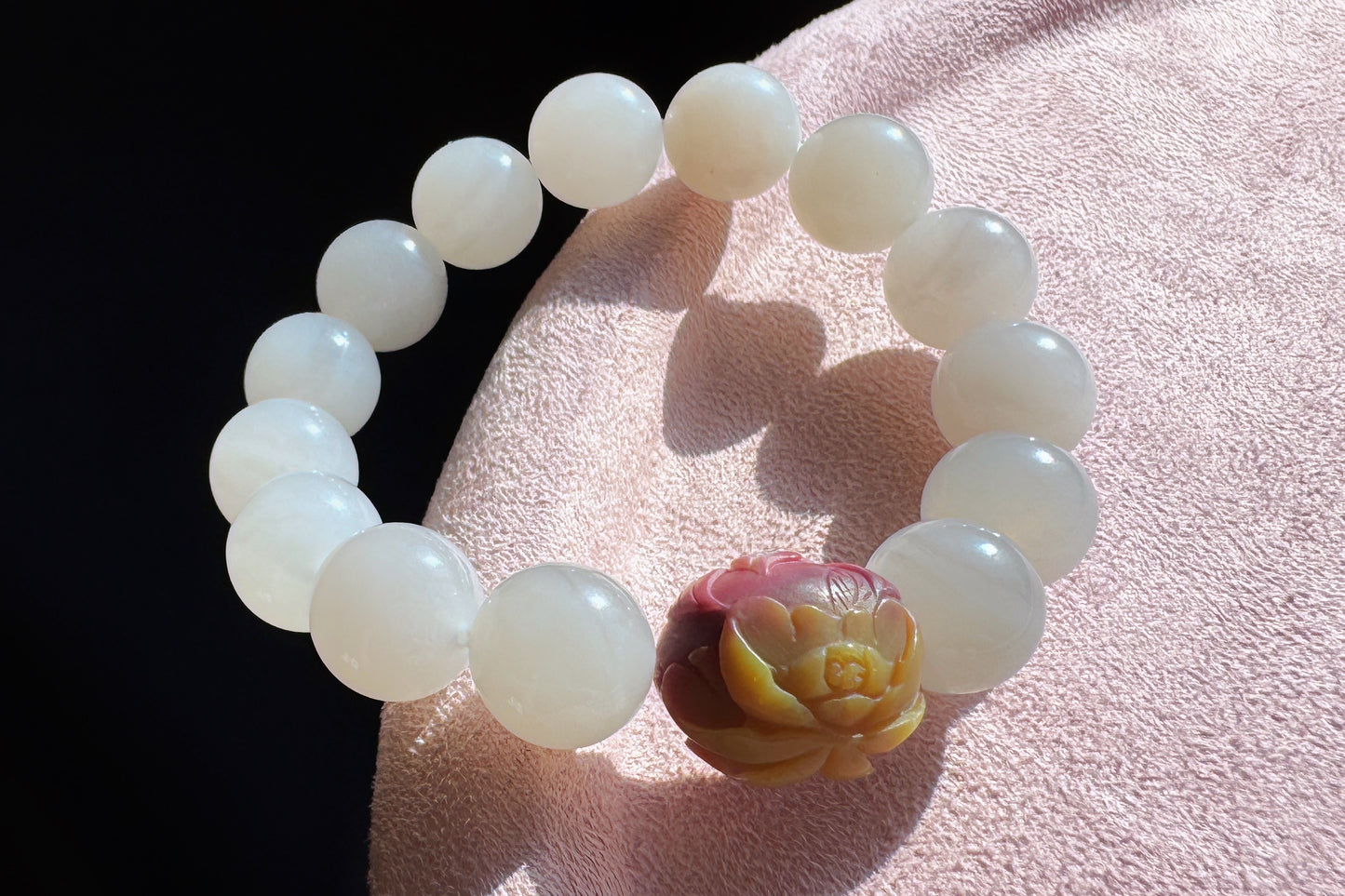 11.5mm Natural Light Gray Hetian Nephrite Jade Bracelet with Yanyuan Origin Agate Hand Carved Lotus and Phoenix Bead, 天然青海料烟灰和田玉手串搭配原矿盐源玛瑙荷花凤凰